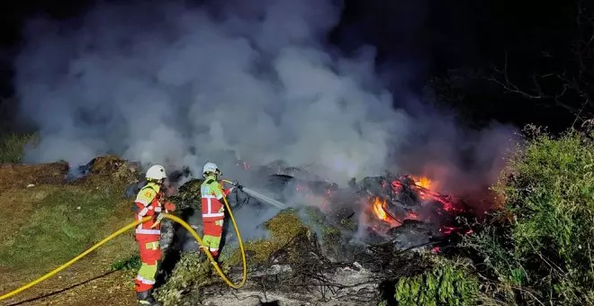 Extinguido un incendio de vegetación en Arnuero