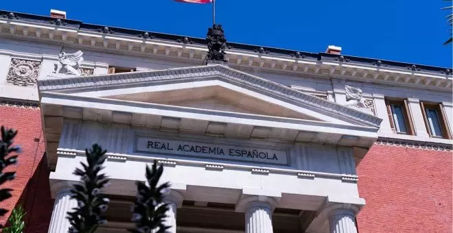 Las Reales Academias-Instituto de España, aferradas a la monarquía