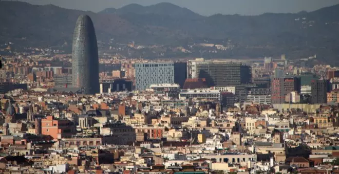 Més de la meitat de la població catalana viu en menys d'un 3% del territori