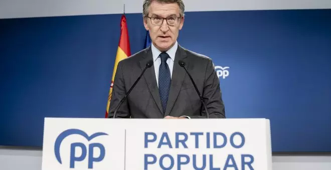 Feijóo impone su estrategia nacional por encima de los barones del PP para alejarse de Vox