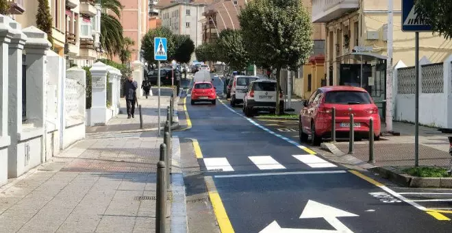 Detenido por circular de forma irregular y drogado en la calle de una mujer sobre la que tenía orden de alejamiento