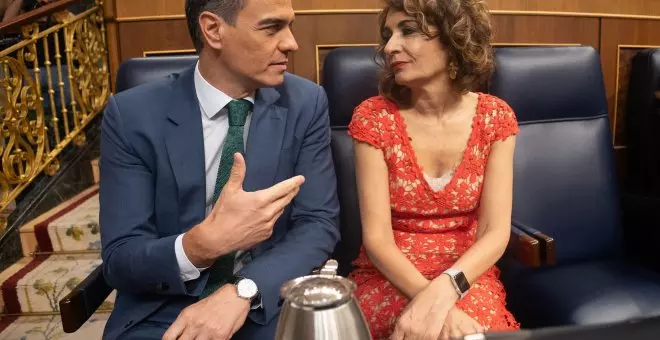 Sánchez desgrana el paquete de regeneración entre críticas de la izquierda y ataques del PP por el caso de su esposa