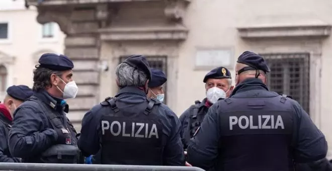 Fascistas agreden a un periodista del periódico italiano 'La Stampa'