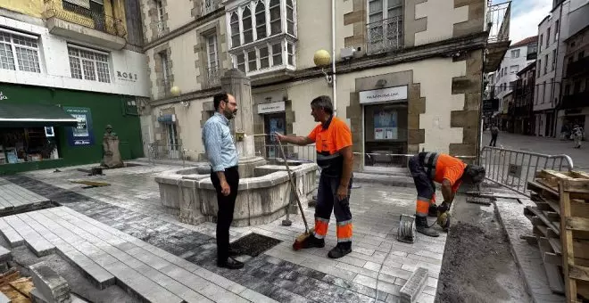 La remodelación de la Plaza de Cuatro Caños finalizará en "pocos días"