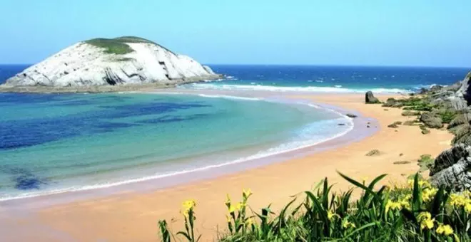 Cantabria es la única comunidad con todas sus playas libres de humos