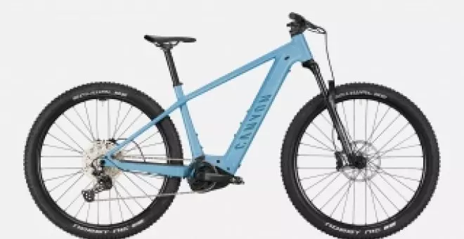 Esta bicicleta eléctrica con motor puntero y una gran batería es la eMTB más barata de esta marca alemana