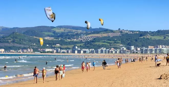 La Unión de Consumidores de Cantabria alega al decreto de viviendas turísticas para garantizar la seguridad y los derechos de los vecinos