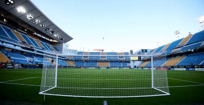 El Ayuntamiento del PP de Cádiz recupera el nombre franquista para el estadio de la ciudad