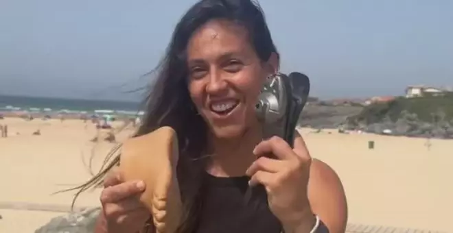 Mireia Cabañes anuncia que su pie ortopédico, perdido en la playa de Cuberris, ya ha sido encontrado: "Es el día más feliz de mi vida"