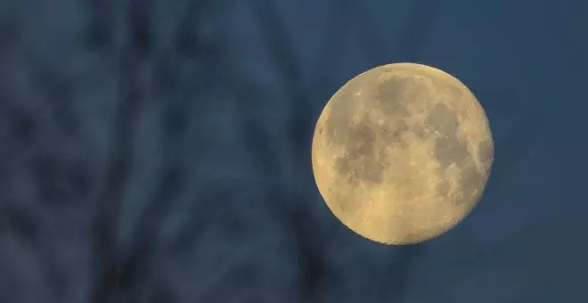 Calendario lunar en agosto: ¿cuándo habrá luna llena?