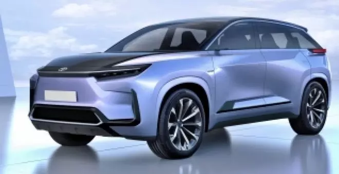 Esta puede ser la primera imagen del Toyota RAV4 de 2025, la esperada renovación del SUV más irrompible y duradero