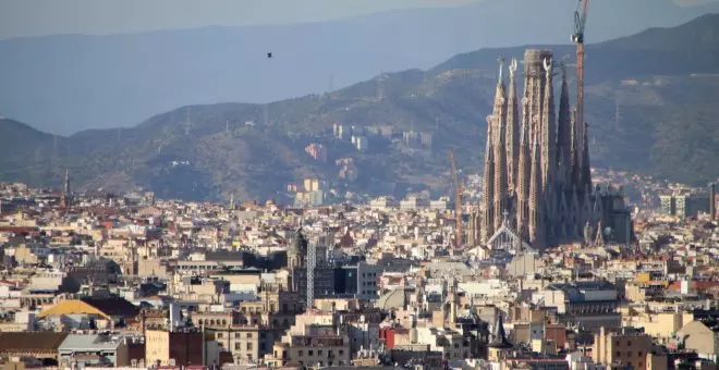 La qualitat de l'aire a Barcelona registra els nivells més baixos d'NO2 gràcies a la ZBE