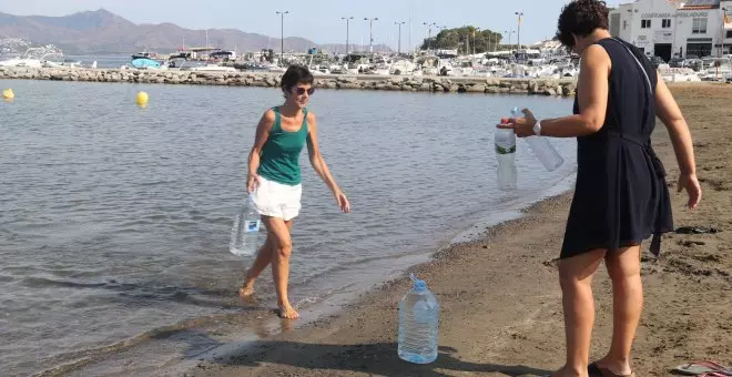 Una avaria deixa sense aigua el Port de la Selva en plena temporada turística