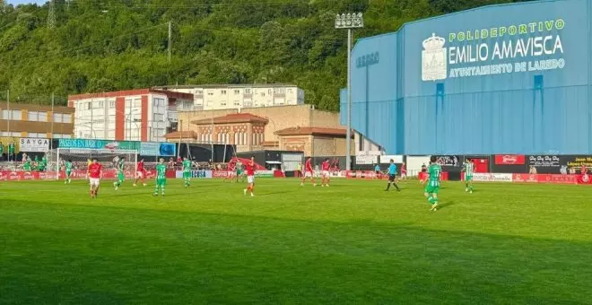 Aprobada la redacción del anteproyecto de mejora del campo de fútbol, piscina y polideportivo