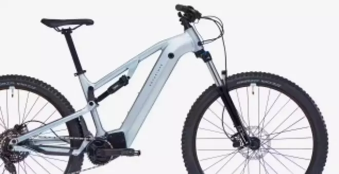 Con el precio más bajo de todo 2024, la e-MTB de motor central más barata de Decathlon es una gran compra