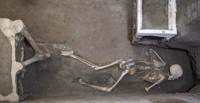 Aparecen nuevos hallazgos en Pompeya: los cuerpos de un hombre, una mujer y su tesoro