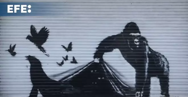 Banksy dibuja un gorila frente el zoo de Londres