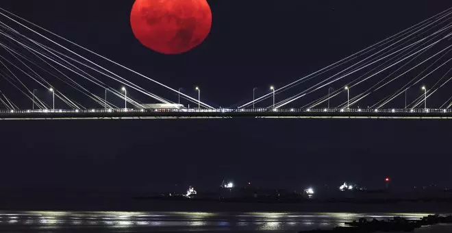 El cielo en agosto: ¿cuándo y dónde ver la Superluna del Esturión?