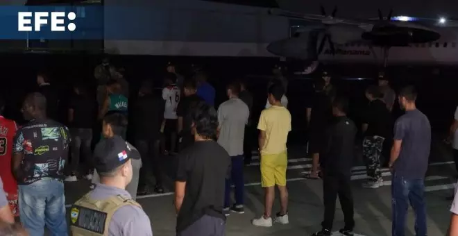 Despega desde Panamá el primer vuelo de deportación de migrantes irregulares financiado por EEUU