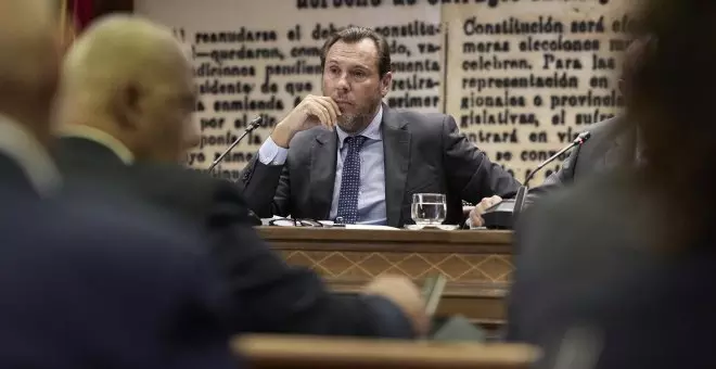 Puente responde a las críticas del PP por las incidencias ferroviarias: "Solo falta oír que con Franco los trenes iban mejor"