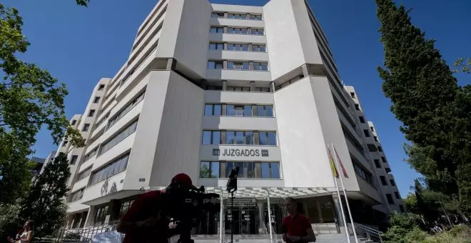 La Guardia Civil registra el domicilio y una empresa de Barrabés por orden del juez Peinado