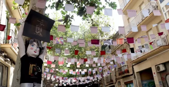 El periodista Jesús Rodríguez obre les festes de Sants reivindicant al pregó la comunitat i la lluita veïnal