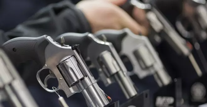 Solo el 4% de las licencias de armas corresponden a mujeres