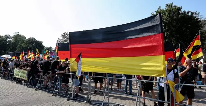 Dominio Público - Alemania oriental vota y marca el principio del fin de la coalición semáforo