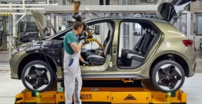 China quiere abrir fábricas de coches en Europa, pero uno de nuestros mayores fabricantes piensa en cerrarlas