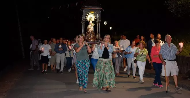 La Procesión de la Luz recorrerá las calles de Vioño la noche del viernes