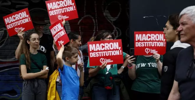 Miles de manifestantes de izquierda protestan en Francia contra el nombramiento de Barnier