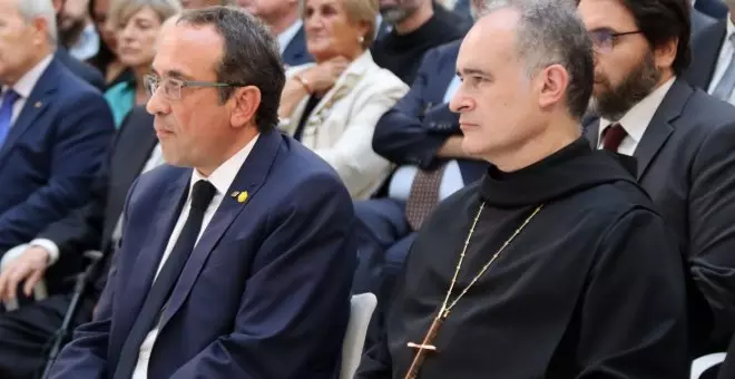 Montserrat recull la Medalla d'Honor del Parlament: "En mil anys es cometen errors però tot ajuda a créixer si es reconeix"