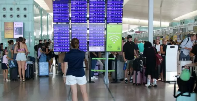 L'aeroport del Prat tanca un estiu de rècord, amb màxim històric de passatgers el juliol i l'agost