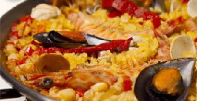 El restaurante El Muelle del Barrio Pesquero gana el premio a la Mejor Paella cocinada por un restaurante nacional