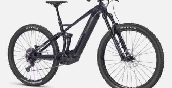 Esta bicicleta eléctrica francesa rebajada de precio es un eMTB con motor Shimano y una suspensión doble de gran recorrido