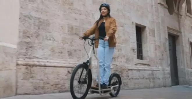 Este bicinete español es totalmente legal, tiene 1.000 watios de potencia y busca lavar la imagen del patinete eléctrico