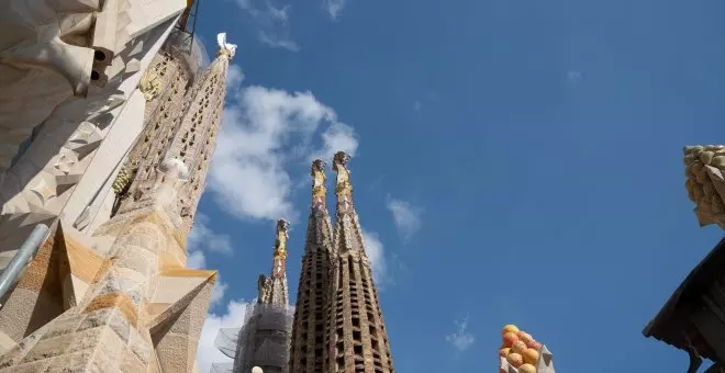 La Sagrada Familia culminará en 2025 su mayor torre con una cruz que será un mirador