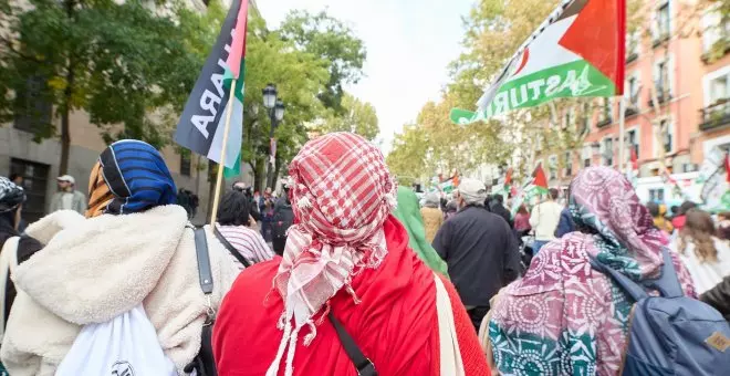 Los activistas saharauis retenidos en Barajas inician una huelga de hambre para exigir al Gobierno el asilo político