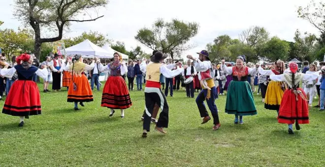 El Ayuntamiento destaca el "gran éxito de participación y público" en la Romería del Faro