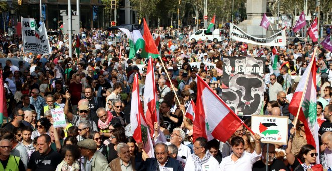 Milers de persones es manifesten a Barcelona a favor de Palestina i el Líban