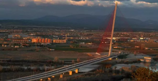 Un joven de 26 años muere en Talavera al caer desde un puente que escalaba para crear contenido para redes sociales