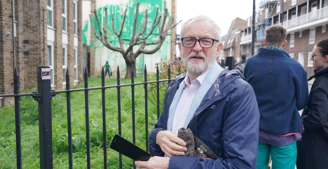 Jeremy Corbyn: "Pregonar el alto el fuego en Gaza y engordar la máquina de la guerra es un sinsentido total"