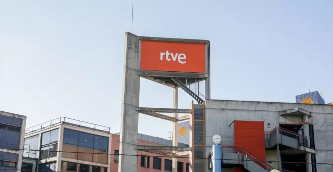 RTVE expedienta a un trabajador por la filtración del examen de las oposiciones