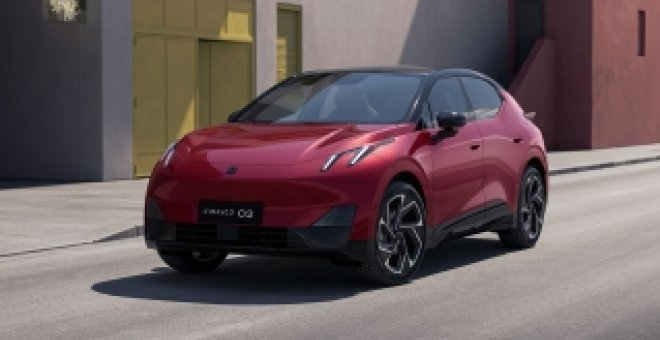 El Lynk & Co 02 ya está disponible en España, estos son sus precios, equipamiento y gama