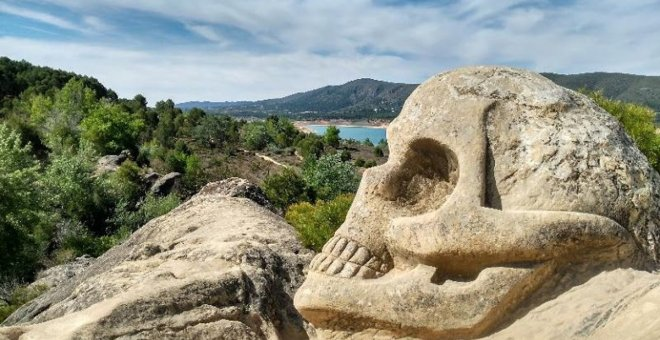 Muere una mujer tras caerle una piedra en la cabeza mientras recorría la ruta senderista de Las Caras en Buendía