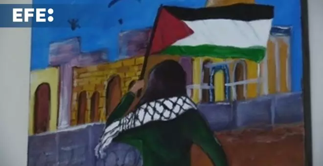 Los colores de la bandera palestina son los protagonistas de las pinturas de Tania Naboulsi