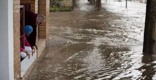 Ciudades arrasadas y falta de suministros: los daños de la DANA, en imágenes