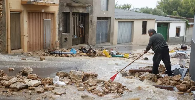 Barcelona, en alerta roja y otras dos comunidades en riesgo por lluvias y tormentas