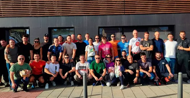 Más de 30 voluntarios marchan a Valencia desde Cantabria para ayudar a los afectados por la DANA