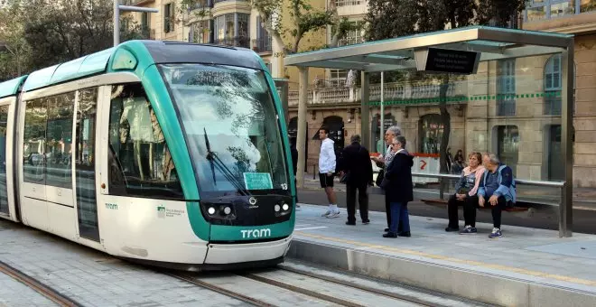 Barcelona estrena el tramvia per la Diagonal entre Glòries i Verdaguer